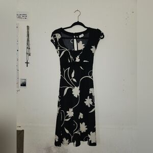 BSmart Black Floral Midi Dress | 7/8